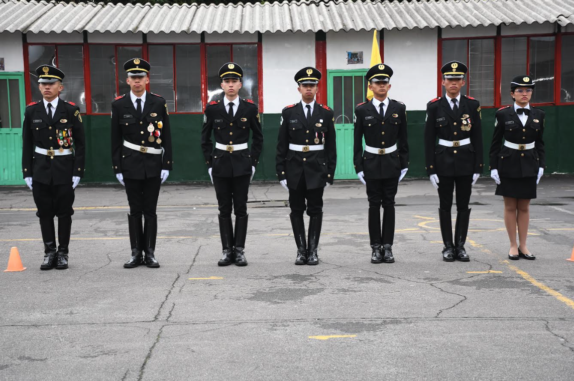 Incorporación de Grado 9 a la modalidad militar y distinción brigadieres