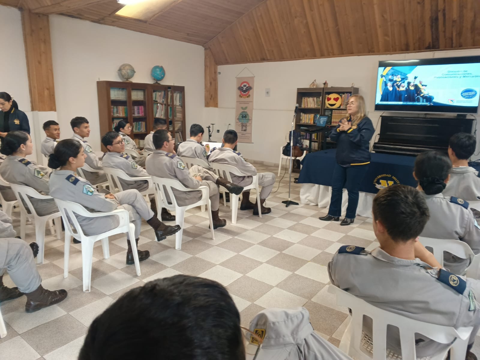 Visita Universidad Militar