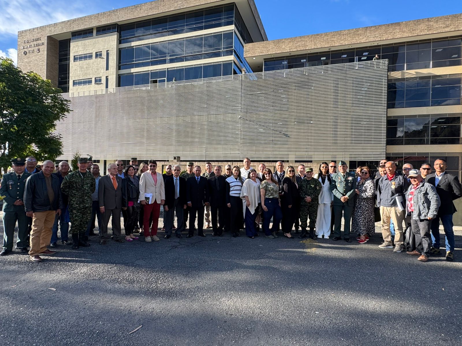 Instituto Militar Aquileo Parra recibe reconocimiento nacional 🇨🇴✨ CEDOG Ejercito Nacional