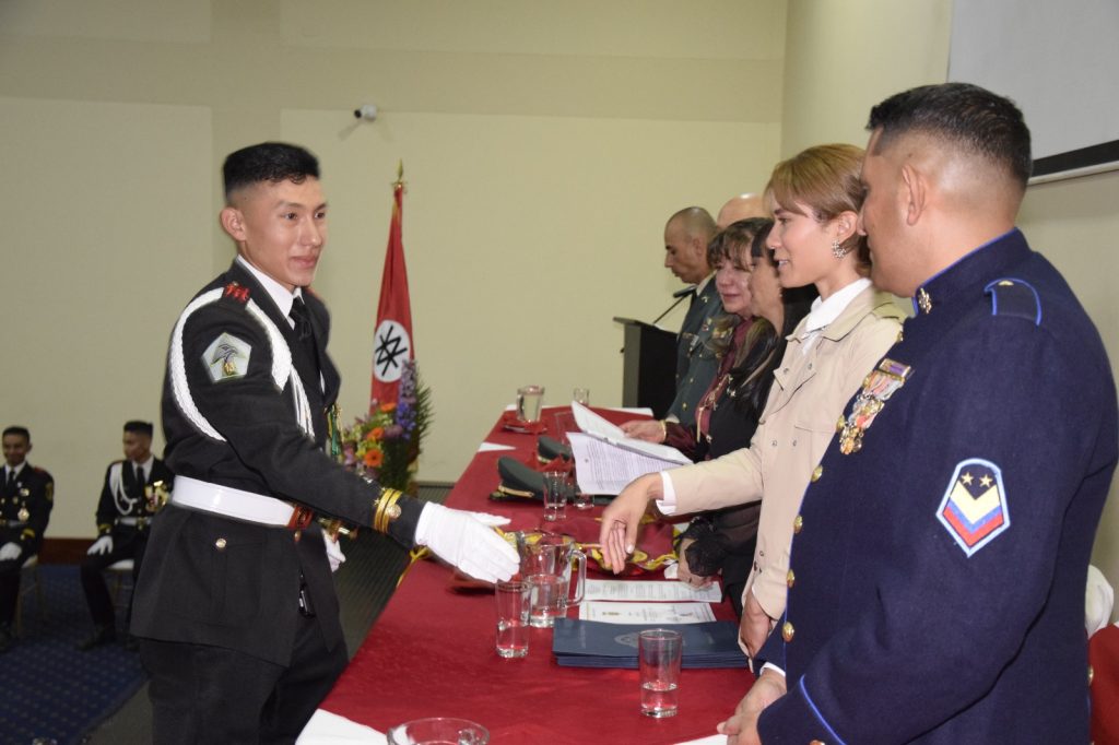 Ceremonia de proclamación de bachilleres